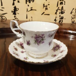 英國 Royal Albert甜蜜紫羅蘭骨瓷杯組