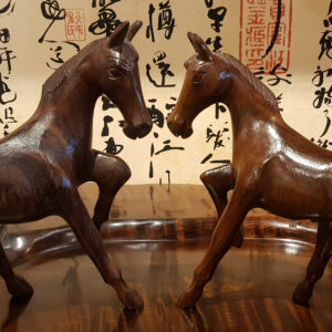 駿馬木雕(一對)